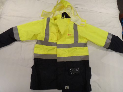 High Visibility / High Vis Hooded Reflective Jacket - Like Brand New - Worn Once