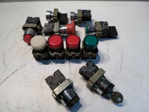 TELEMECANIQUE KEY SWITCHES x 2 - plus INDICATORS and more - 22mm panel Mount