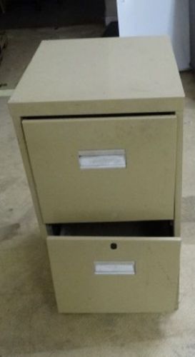 LOT#0602-6:2 DRAWER FILE CABINET-USED