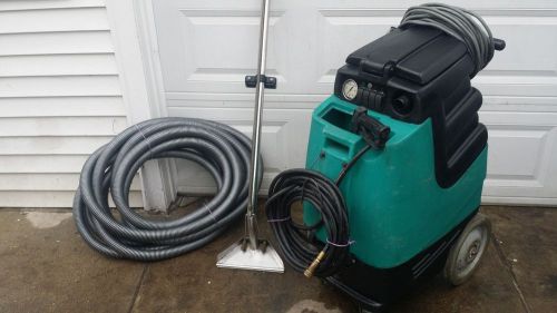CARPET CLEANING EXTRACTOR MACHINE