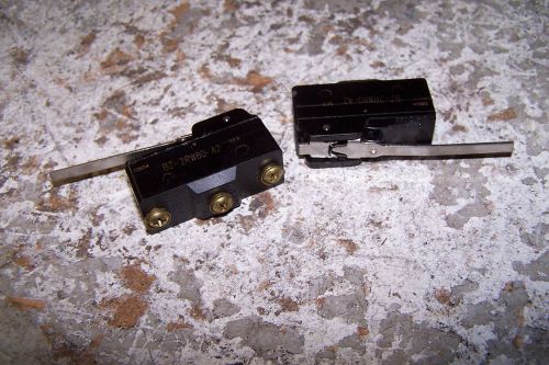 (2) NEW HONEYWELL BZ-2RW80-A2 STRAIGHT LEVER LIMIT SWITCH 15 AMP 480 VAC