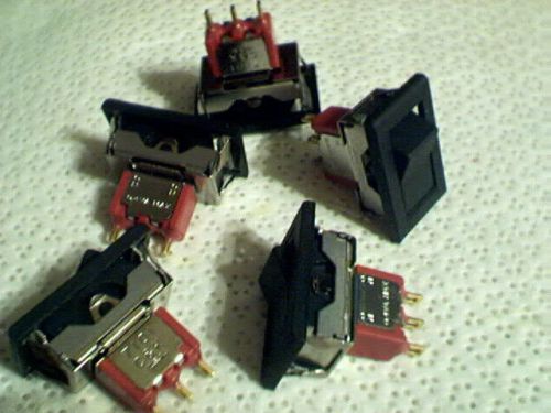 5 C&amp;K 7101 SPDT rocker switches snaps into .5 x .8 inch hole