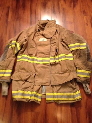 Firefighter Turnout / Bunker Gear Coat Globe G-Extreme Size 48-C X 35-L 2005&#039;