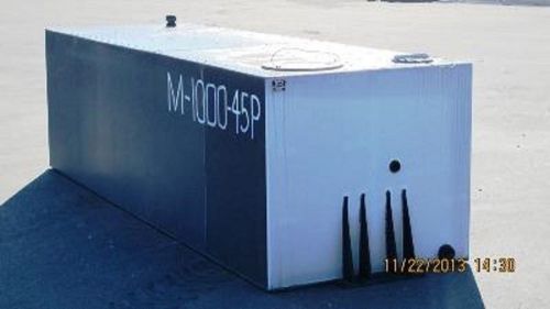 **Price Reduced **NEW**  1000 gallon poly fire tank, Wildland Truck