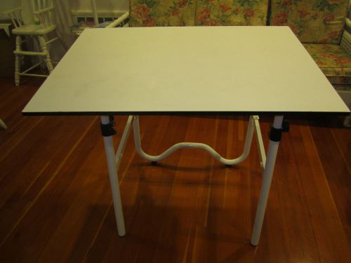 Drafting Table for Architects Draftspersons etc. 30&#034; x 42&#034;