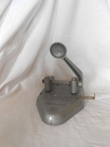 Vintage Marvel Two Hole Cast Iron Punch &#034;Wilson Jones Co Chicago&#034;