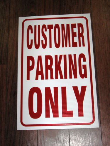 General Business Sign: CUSTOMER PARKING ONLY