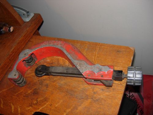 Reed pvc pipe cutter no. tc4q 1 7/8 to m4 1/2 in. o.d. schedule 40 plastic for sale