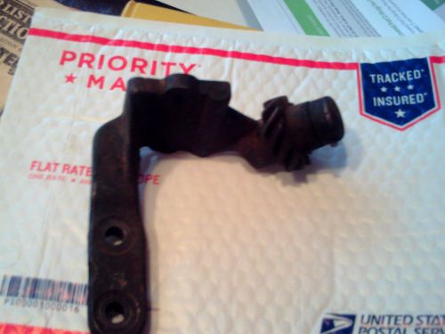 associated 2 bolt mag bracket with gear hit miss engine