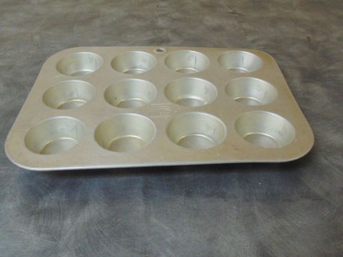 Muffin Pans 12 mini muffin cup-cake Pan Lot of 4