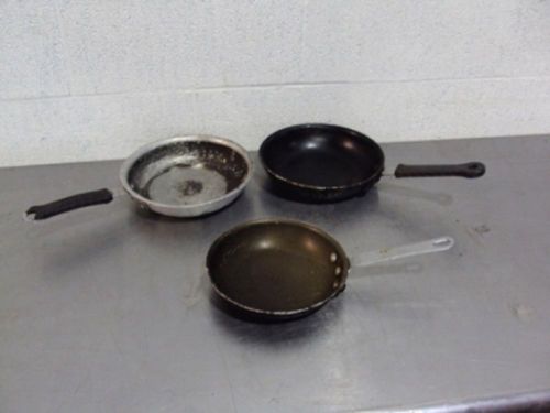 LOT OF 3 SMALL SKILLETS - 8&#034; - BEST PRICE! - MUST SELL! SEND ANY ANY OFFER!