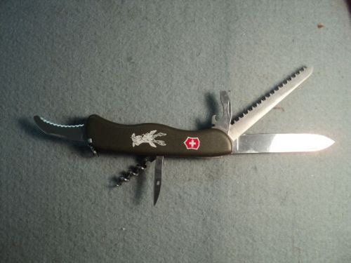 Victorinox Swiss Army KnifeHunter Lock Blade with Olive Handles **GREAT SHAPE**