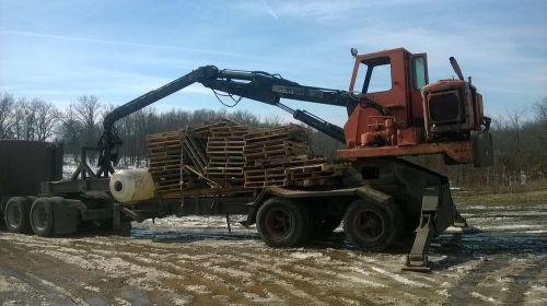 PRENTICE D-100 GRAPPLE LOG LOADER TRAILER MOUNTED