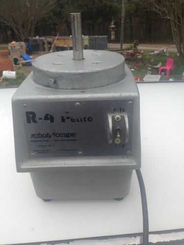 Robot Coupe R4 Petite Commercial Food Processor 115v For parts or repair. NR