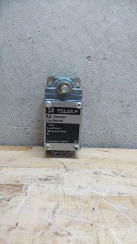 Square D L100WS2M1 600 V 10 Amp Type L Limit Switch