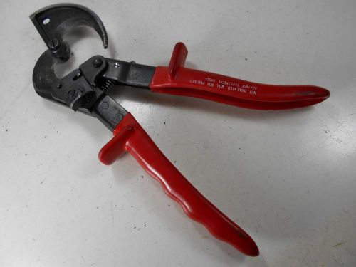 KLEIN UTILITY TOOL 63060 CABLE CUTTERS RATCHET ACTION ELECTRICAL EQUIPMENT