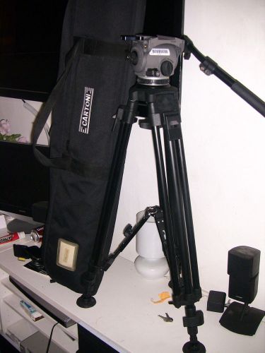 CARTONI FOCUS TRIPOD SYSTEM  FC 2267 WITH SPREADER AND CARRYING CASE
