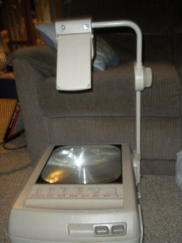 APOLLO CONCEPT 2210 OVERHEAD PROJECTOR &amp; BULB USED TESTED &amp; WORKING EXCD !