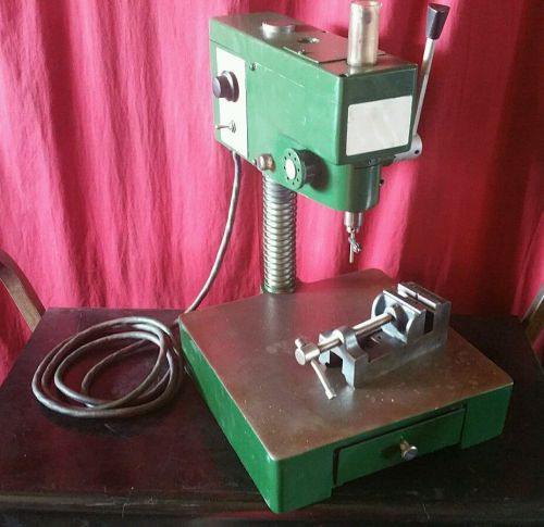Dumore Small Drill Press, With Vice and Chuck