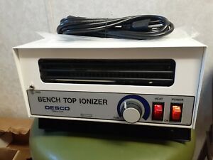 *NICE* DESCO 19500 Bench Top Cleanroom Ionizer, w/ Heat &amp; New Power Cord