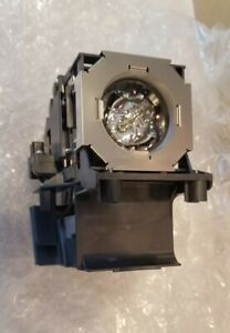 CANON RS-LP09 RSLP09 OEM FACTORY ORIGINAL LAMP FOR REALiS WUX6010 Made By CANON