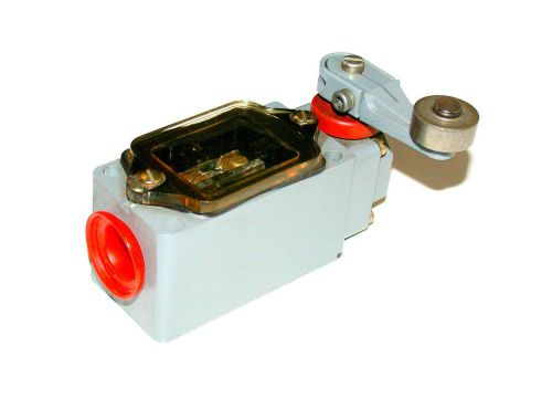 New eaton cutler-hammer oil tight limit switch w/lever 10 amp model 10316h207 for sale