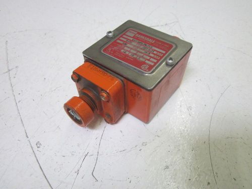 Barksdale e1h-h90-p6-pls pressure switch 3-90psi 250v *used* for sale