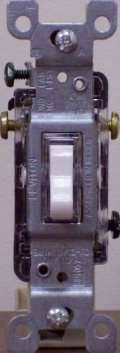 LEVITON 3-WAY LIGHTED SWITCHES # 1463-GLW