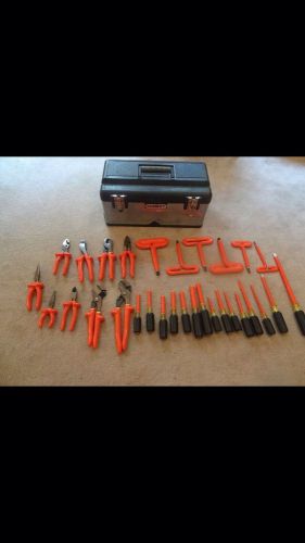 HIGH VOLTAGE ELECTRICAL TOOL SET. 30 PEICE,