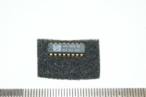 Tektronix Oscilloscope Custom IC. Part Number: 155-0032-01. Tested.