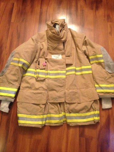 Firefighter turnout / bunker gear coat globe gx-7 size 46cx35l 2004&#039; for sale