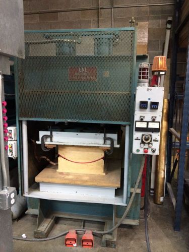 L &amp; L Radio Frequency Curved Plywood Press