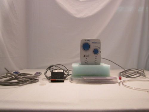 WHALEDENT  BIOSONIC US100R ULTRASONIC SCALER W/INSERT 25k SLI-10S &amp; FOOT PEDAL