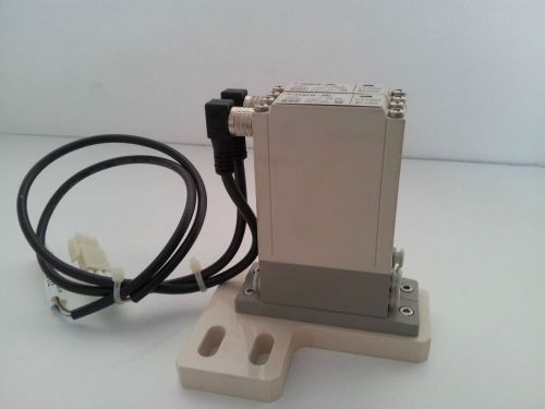 SMC Compact Electro-Pneumatic Regulator ITV0010-0BL  ( LOT2)