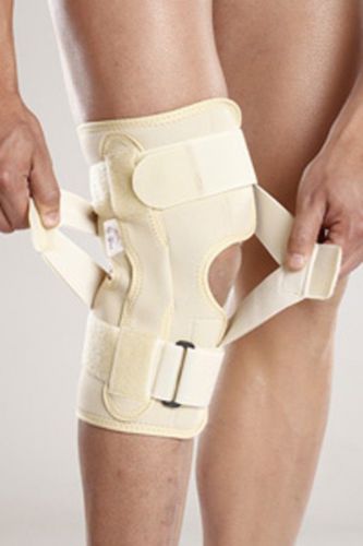 Tynor OA Knee Support (Neoprene) Sizes Available: S / M / L / XL