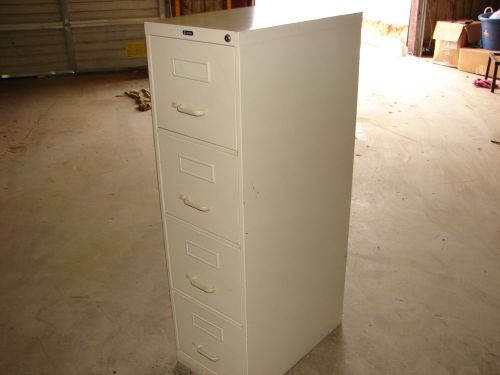 GLOBAL 4 DRAWER FILE CABINET***XLNT***