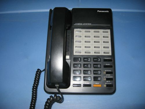 Panasonic KX-T7020 - Black - Speakerphone (2 available)