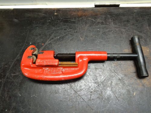 Reed 2-1 Steel Pipe Cutter 1/8&#034; - 2&#034; Pipe Capacity Cutting Tool Single Blade