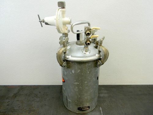 Devilbiss qm-5502 pressure tank paint pot pressure feed tank w regulator for sale