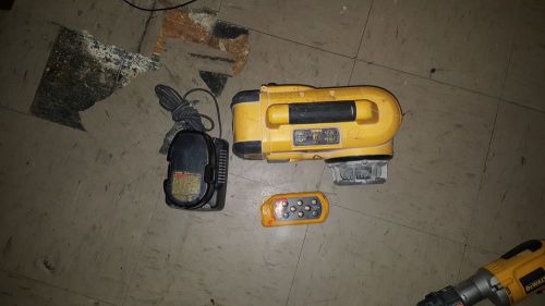 Dewalt Rotary Laser DW079  with 2 Batteries and Charger