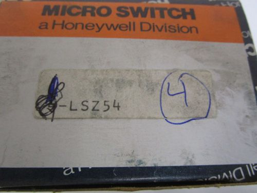 LOT OF 4 MICROSWITCH SWITCH ACTUATOR LSZ54 *NEW IN BOX*