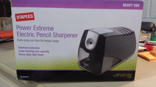 Staples Power Extreme Electric Pencil Sharpener, Heavy-Duty, Black