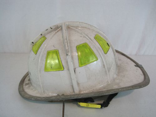 Cairns Firefighter White Helmet Turnout Bunker Gear Model 1010  (H521)