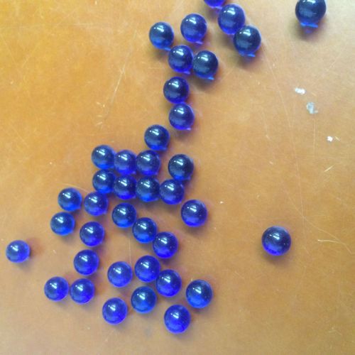 Sapphire blue Acrylic Spheres Plastic Balls 1/2&#034; Diameter - 10 Pieces Per Bag