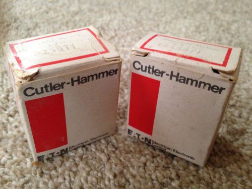 Lot of 2 cutler-hammer 10250t1 contact blocks 382 -- free shipping!!! for sale