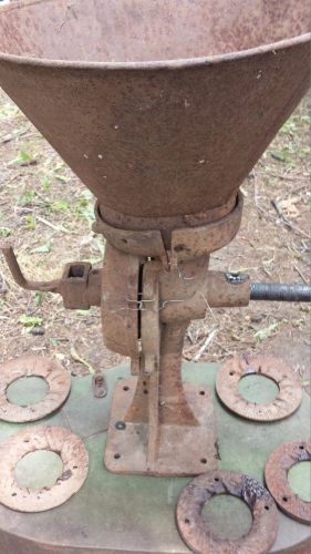 Antique Hit &amp; Miss Gas Engine Driven Flat Belt Burr Grist Feed Corn 6&#034; Mill NICE