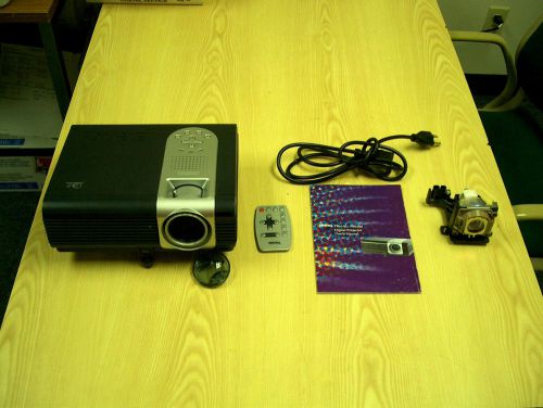 Benq pb 6100 projector with spare lamp and ceiling mounting bracket for sale