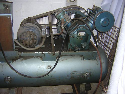 Ingersoll rand air compressor type 30, model 253, 5hp motor, ser. 30t-260097 for sale