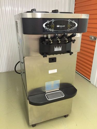 Taylor Crown (2012) C723-33 Ice Cream Machine (local pick up) shipping extra
