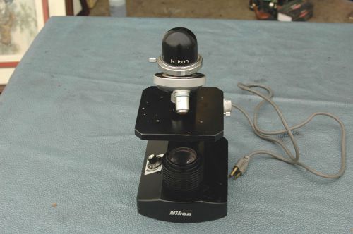 Vintage nikon microscope w/2 objectives &amp; illuminator READ!